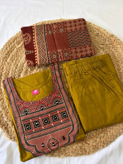 Women's Gamthi Cotton Mirror & Patch Work Kurta Pant Dupatta Set (Mustard)