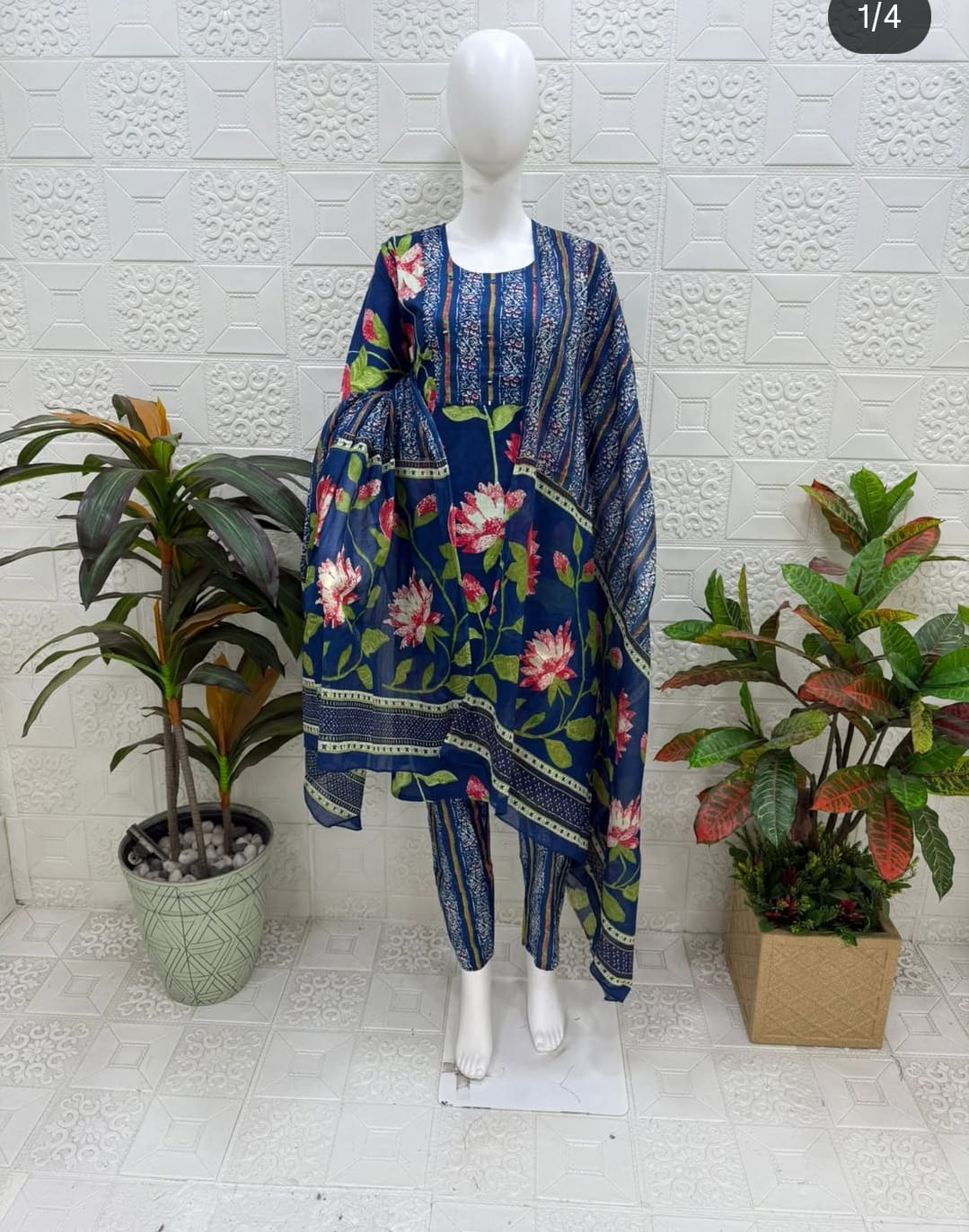 Women's Cotton Cambric Floral Print Kurta Pant Dupatta Set